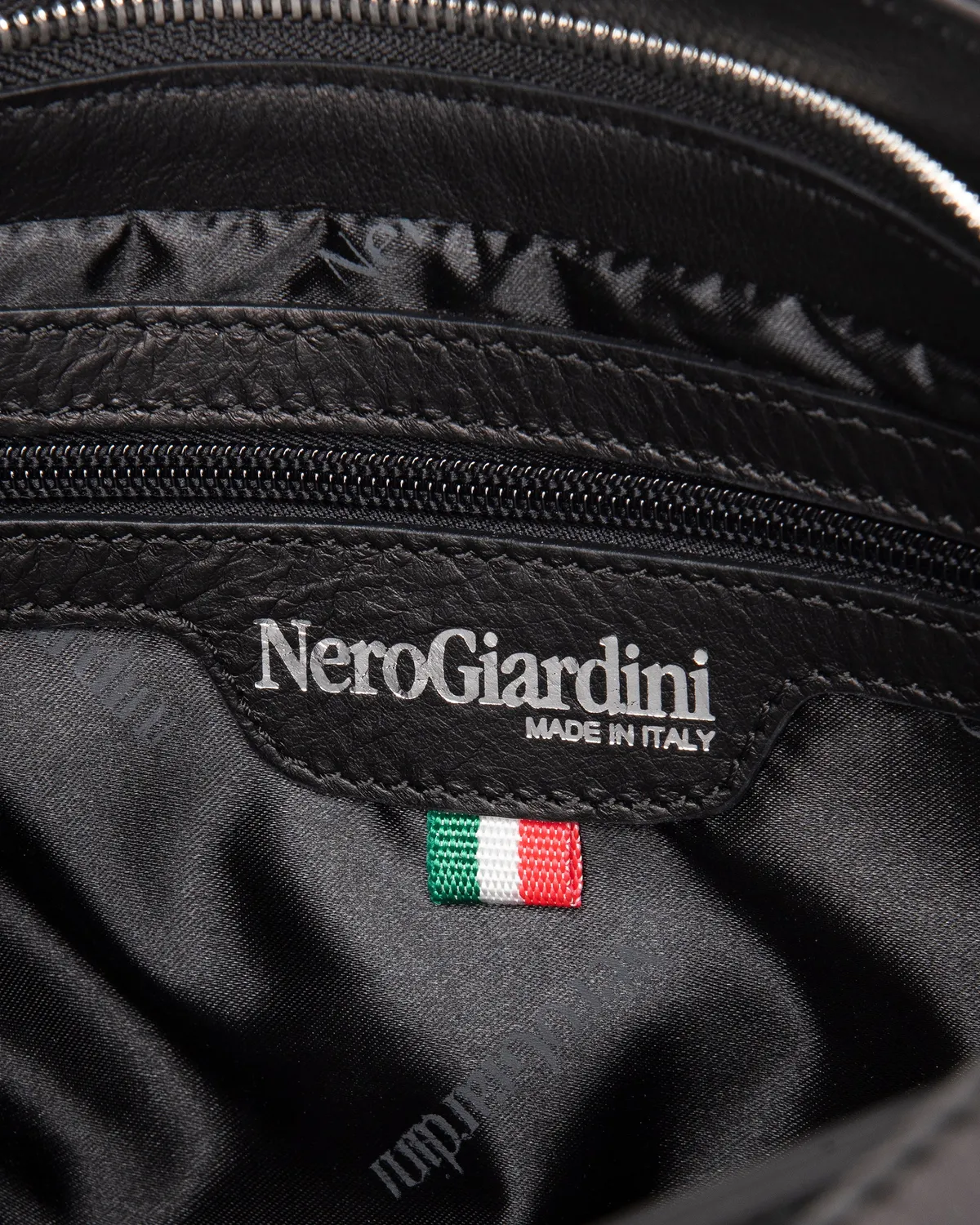 NeroGiardini geanta crossbody dama piele naturala