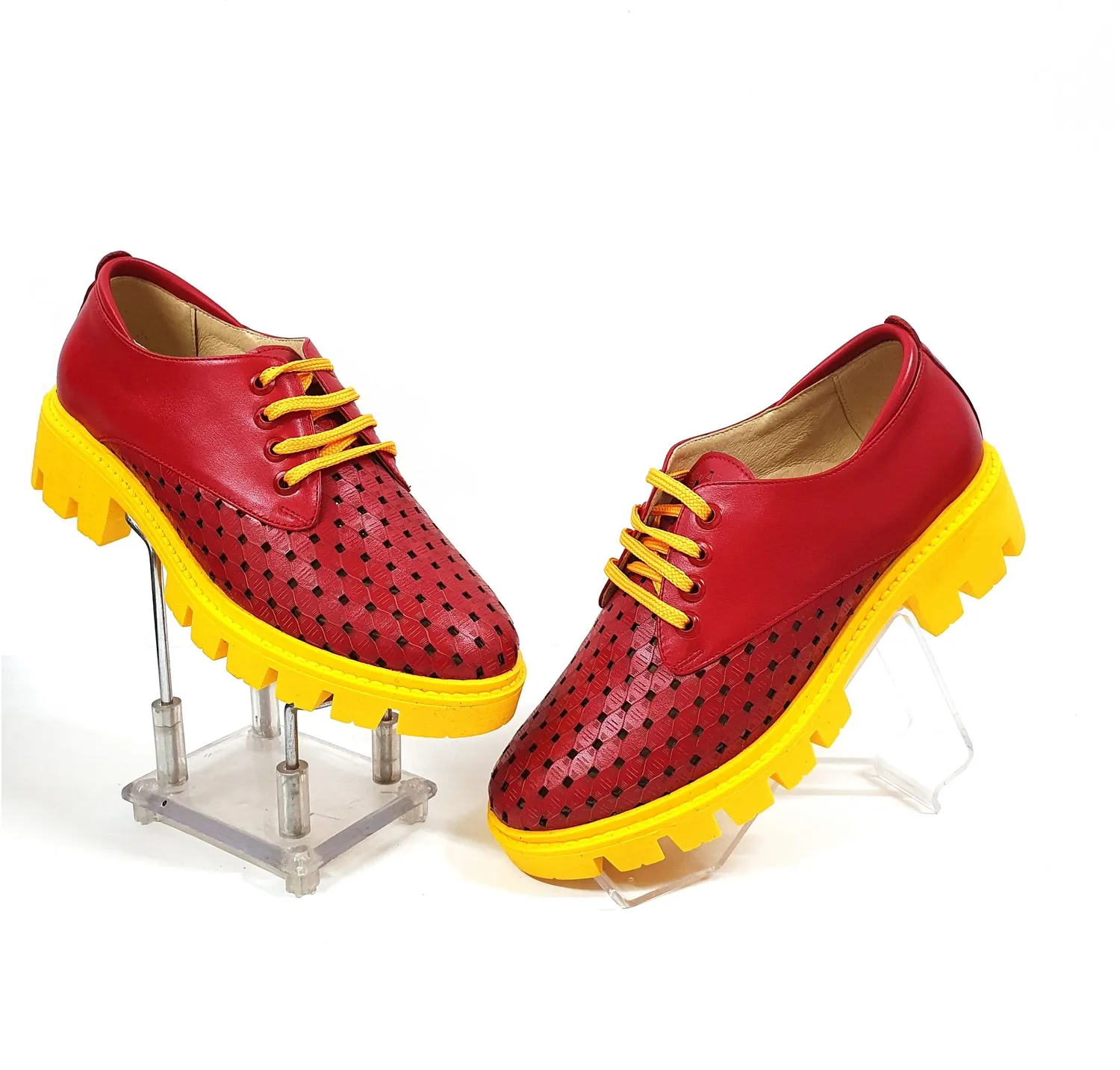 Catinca Shoes XP5 R pantofi dama piele rosu perforati