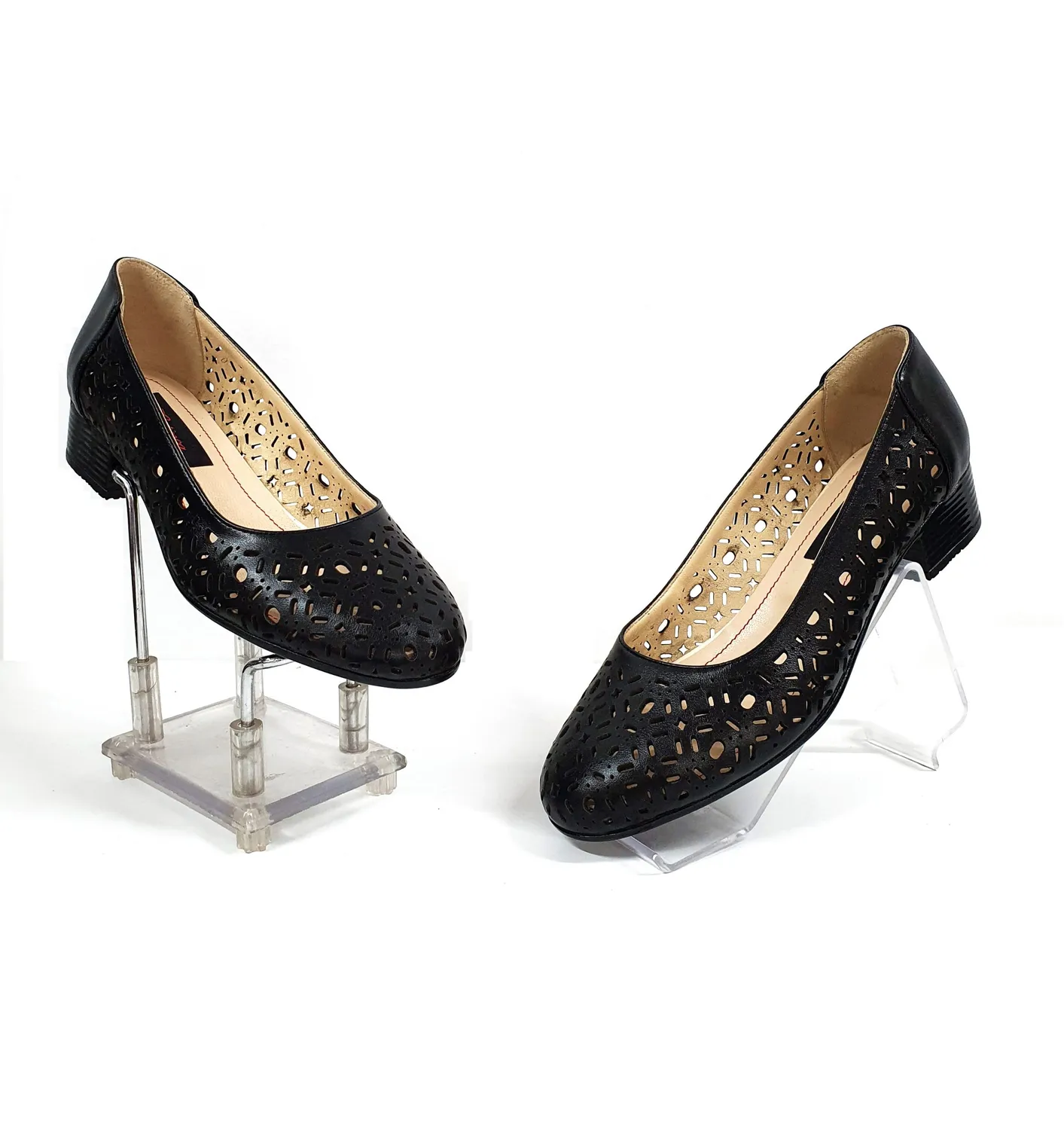 Catinca Shoes T10 N pantofi dama piele negru perforat