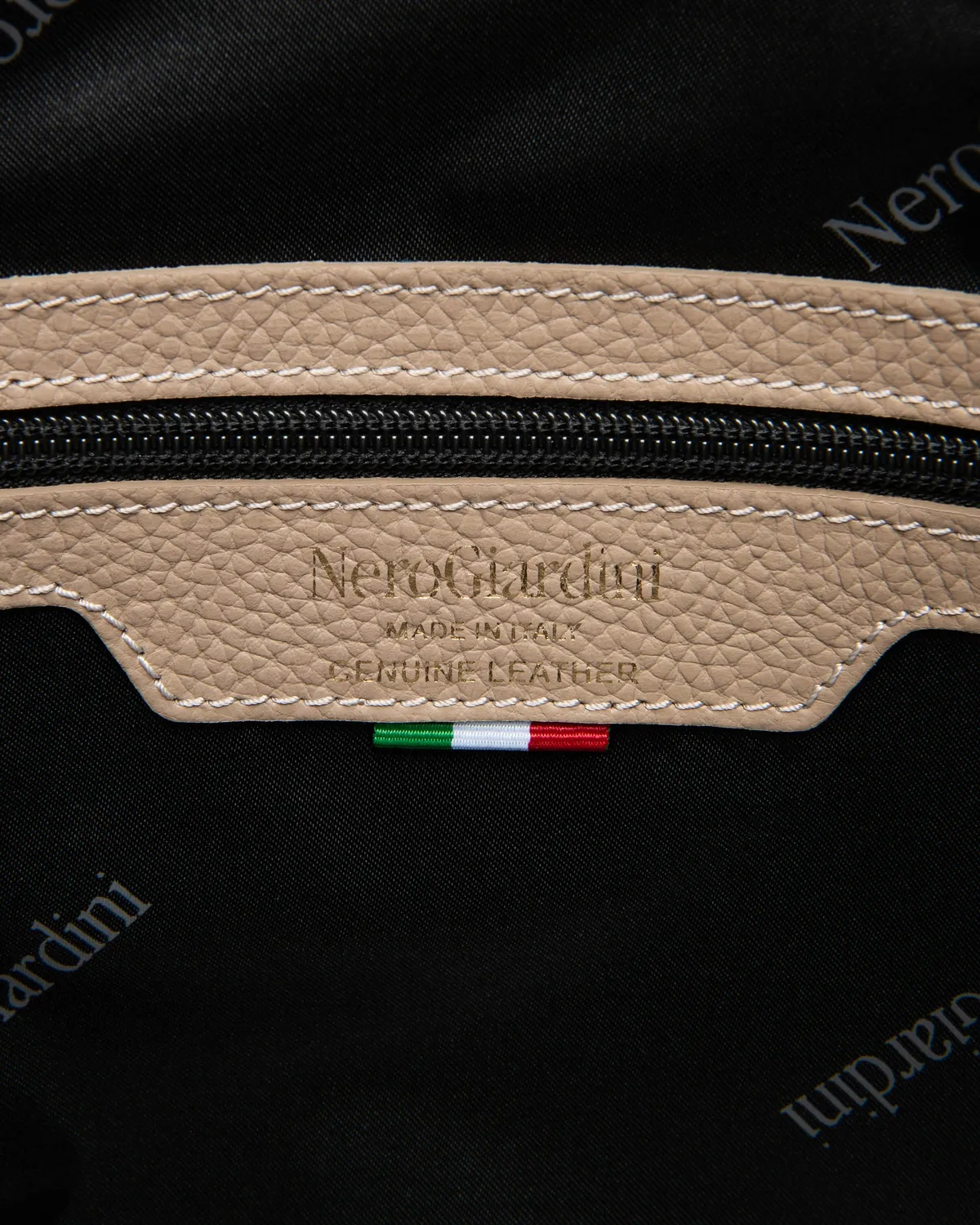 NeroGiardini geanta umar piele dama catarama aurie