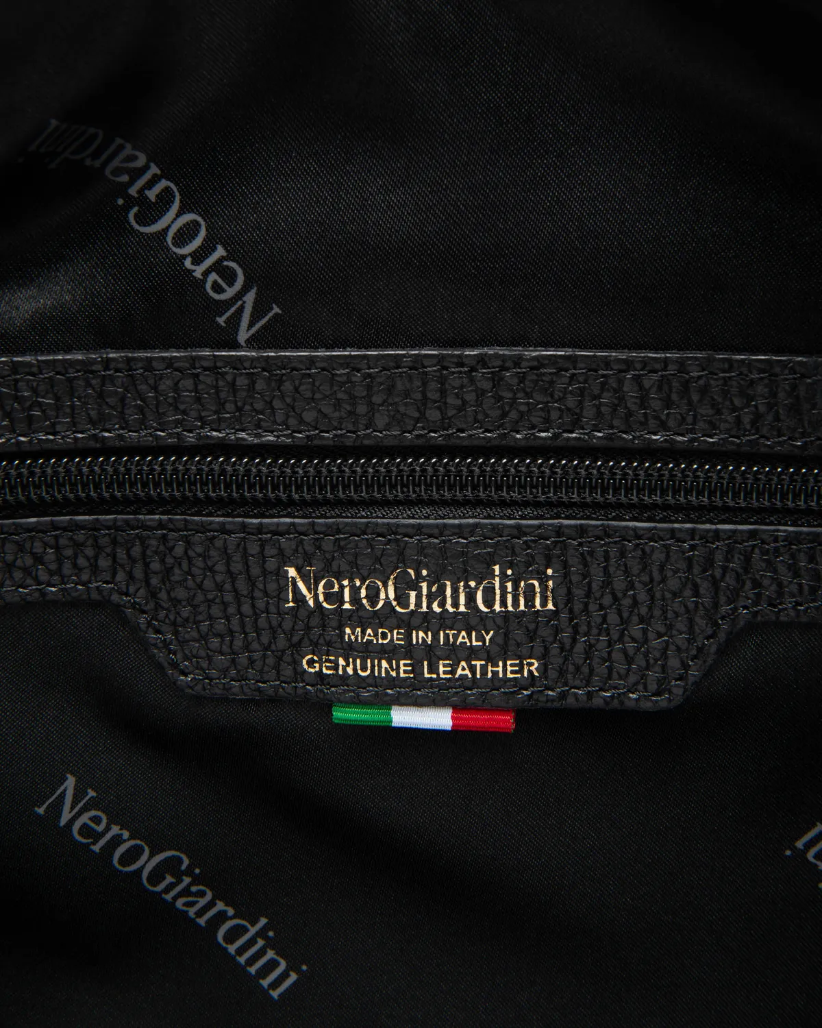 NeroGiardini geanta bowler dama piele cu piton