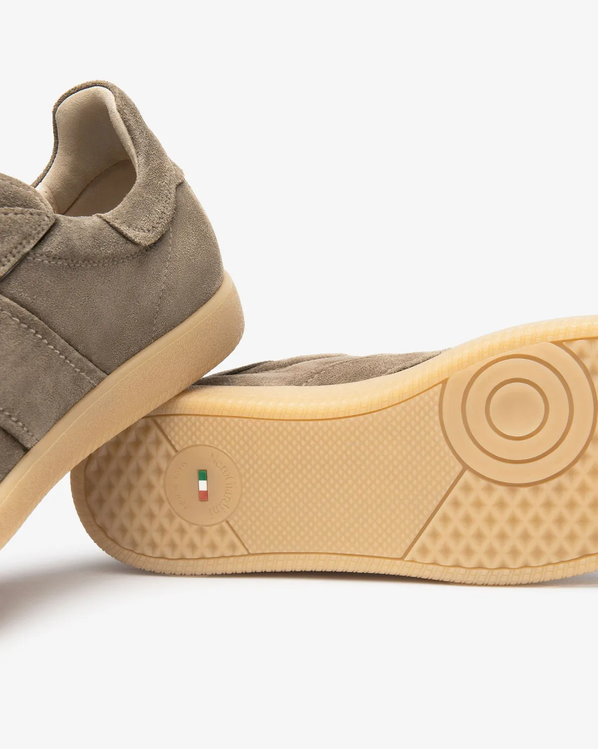 NeroGiardini sneakers piele intoarsa barbati de vara