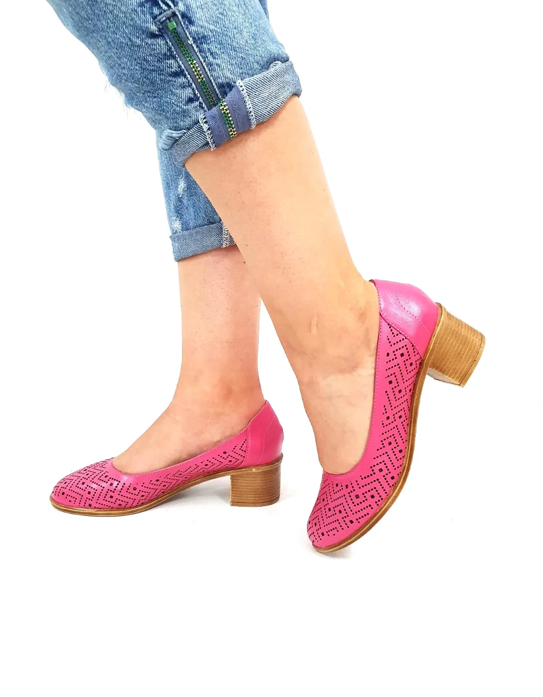 Catinca Shoes T14 RZ pantofi dama piele naturala roz perforati