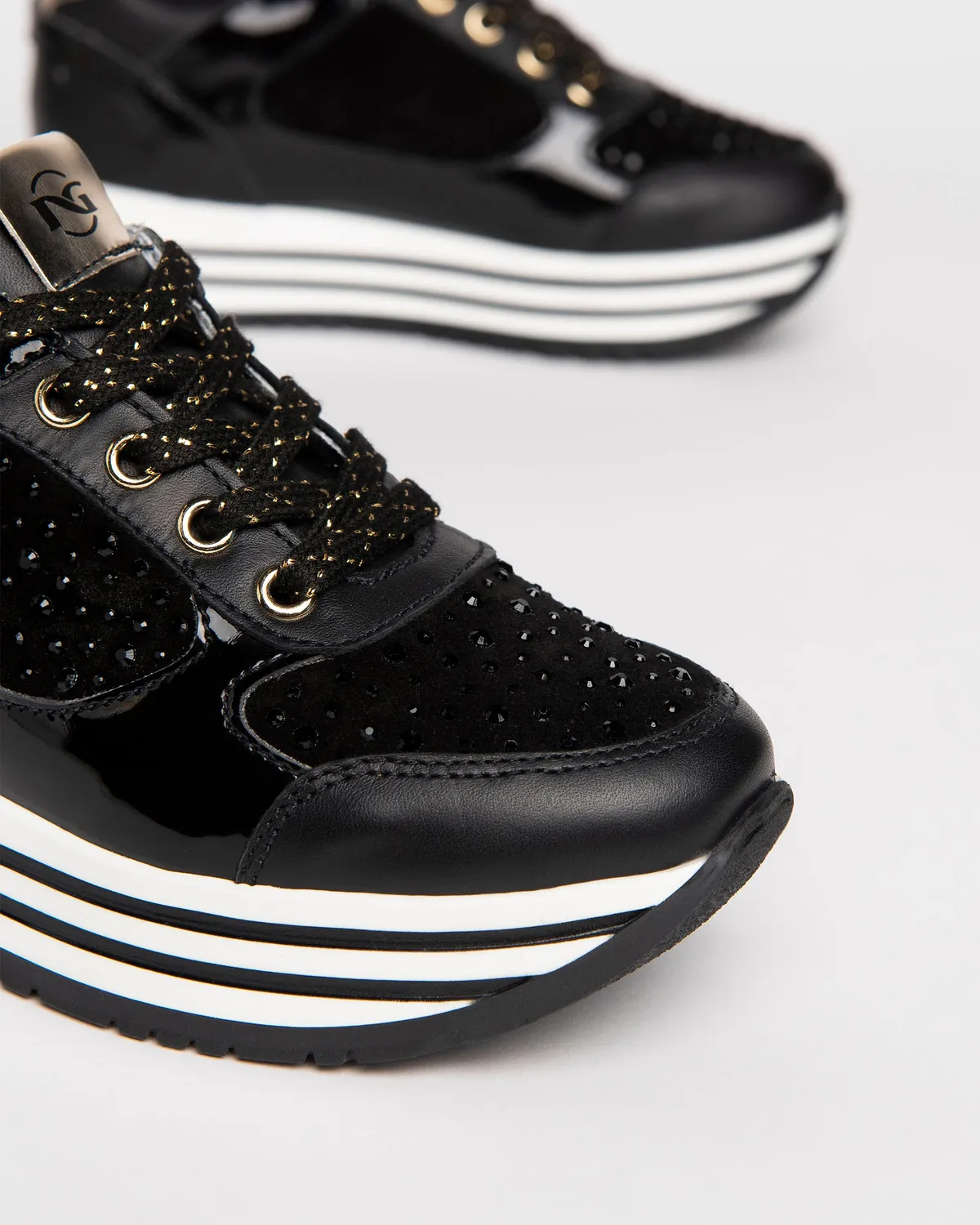 NeroGiardini Sneakers Adolescente Fete Piele Talpa Usoara