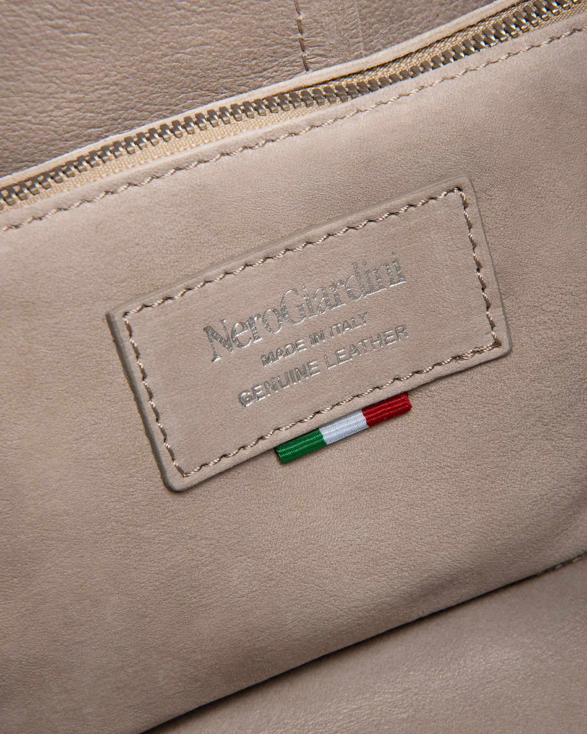 NeroGiardini shopper dama piele intoarsa