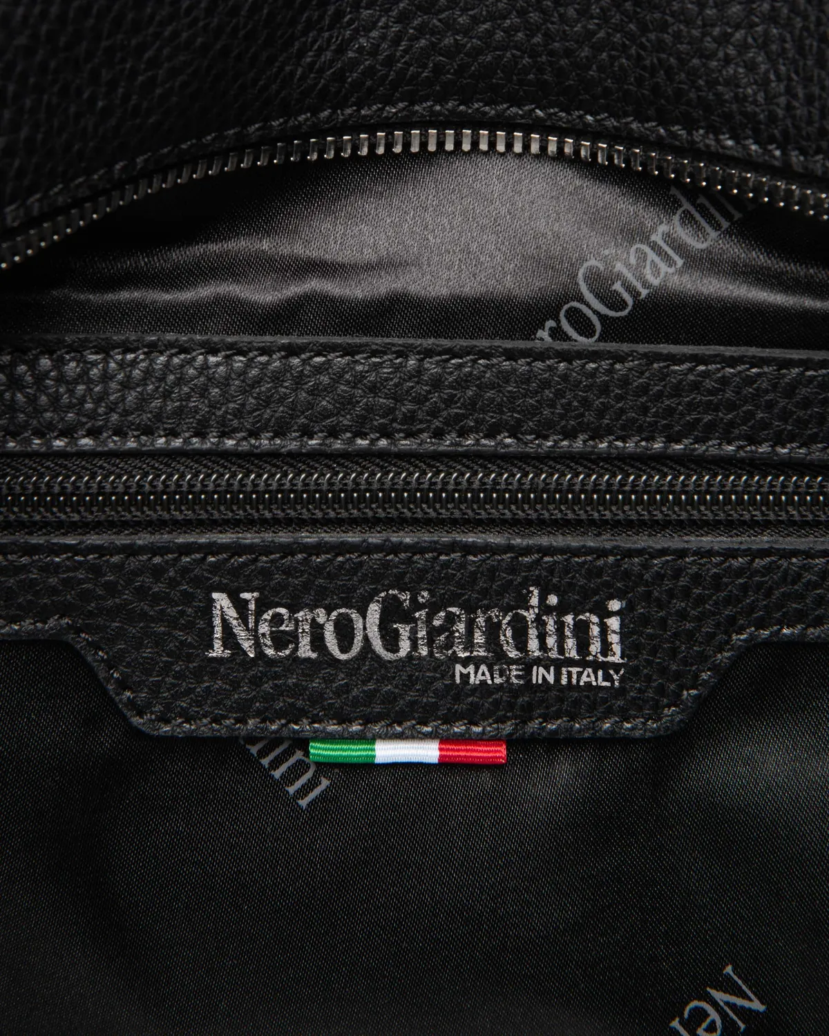 NeroGiardini geanta hobo dama material tehnic