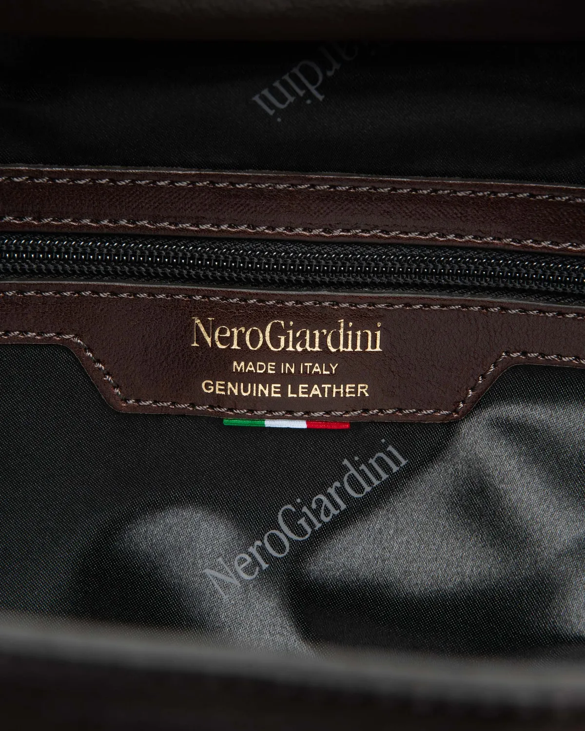 Geanta tote piele dama NeroGiardini cu fermoar