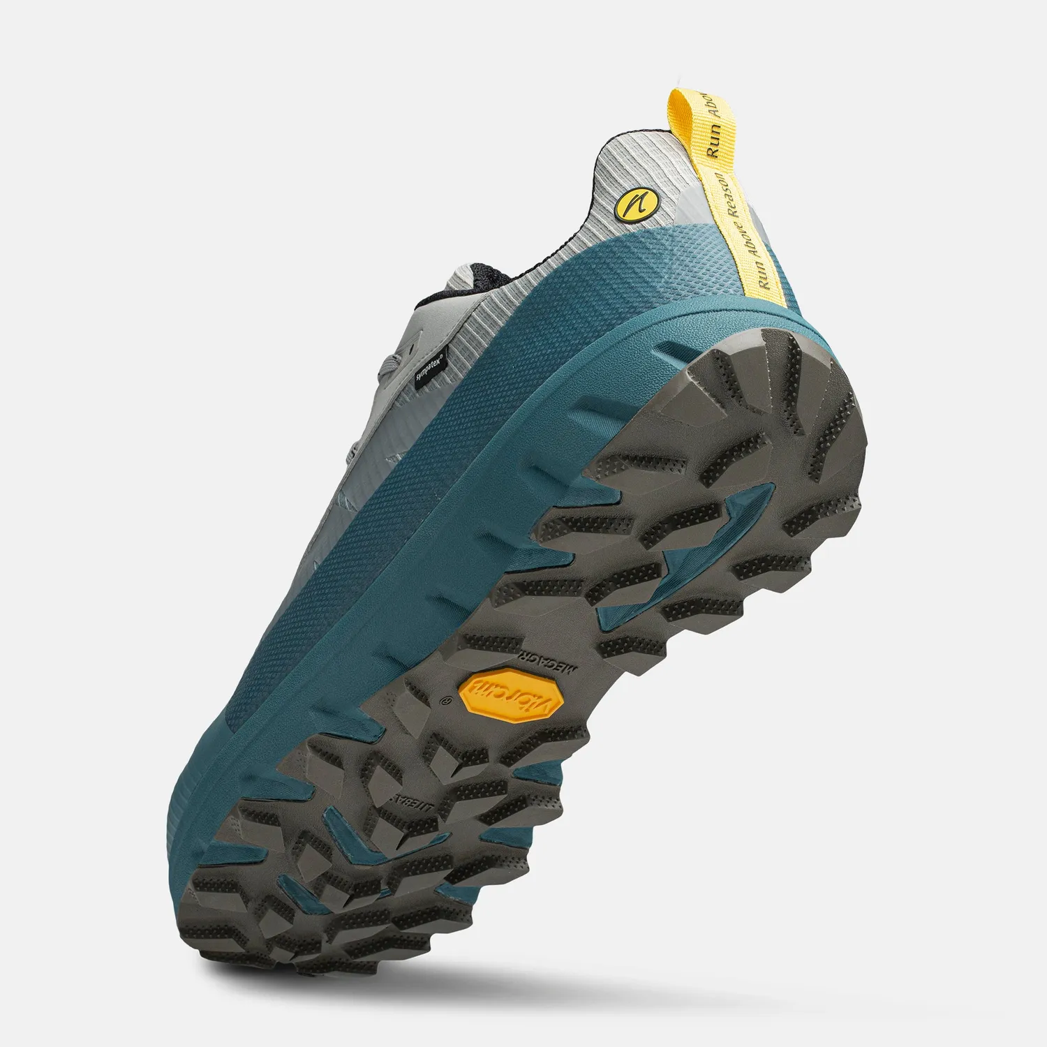 Bär Explore Addict adidasi dama trekking gri