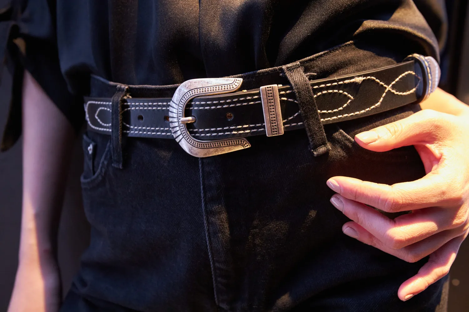 Cecilia Bringheli Pugno curea piele neagra stil western