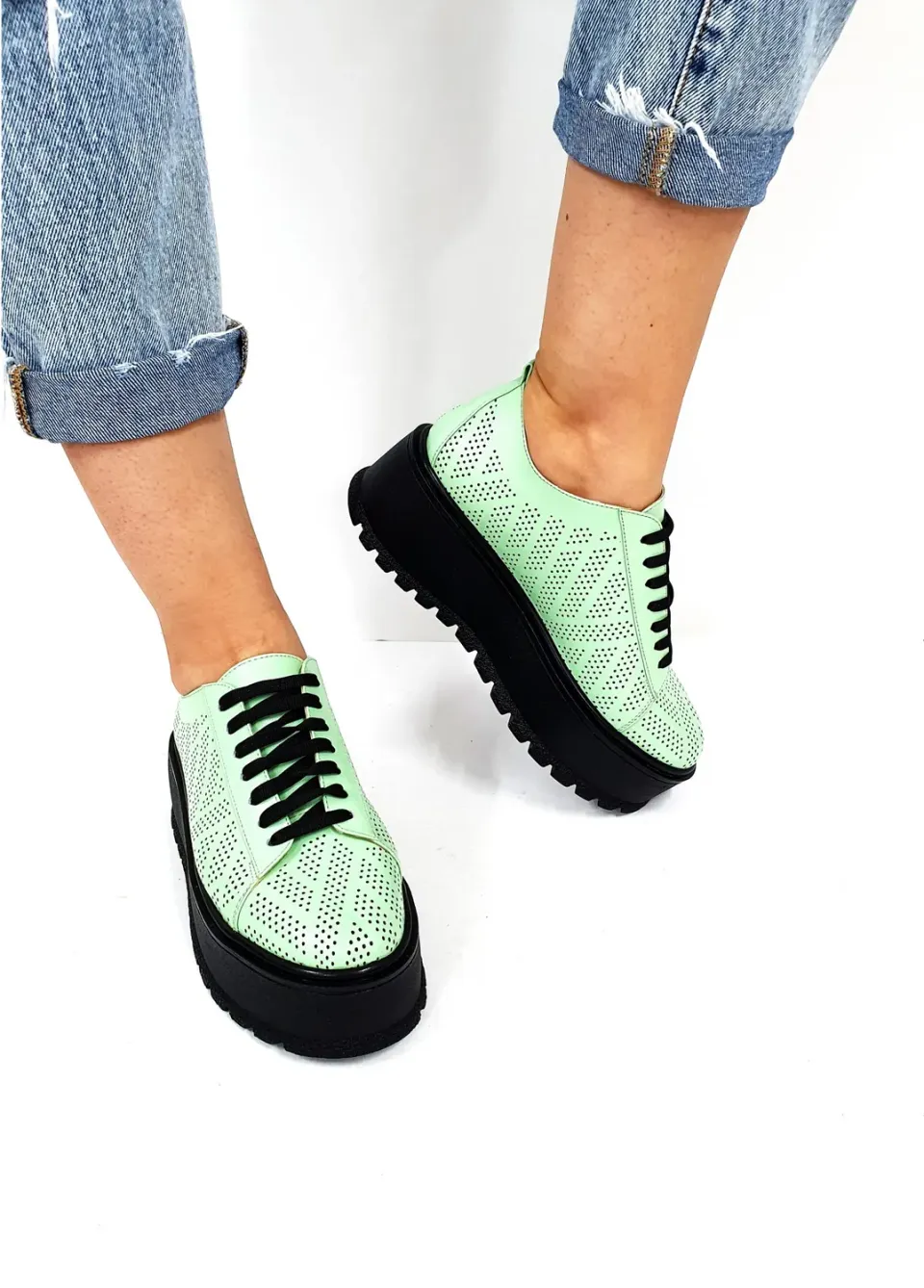Catinca Shoes XP3 VN pantofi dama piele vernil perforati