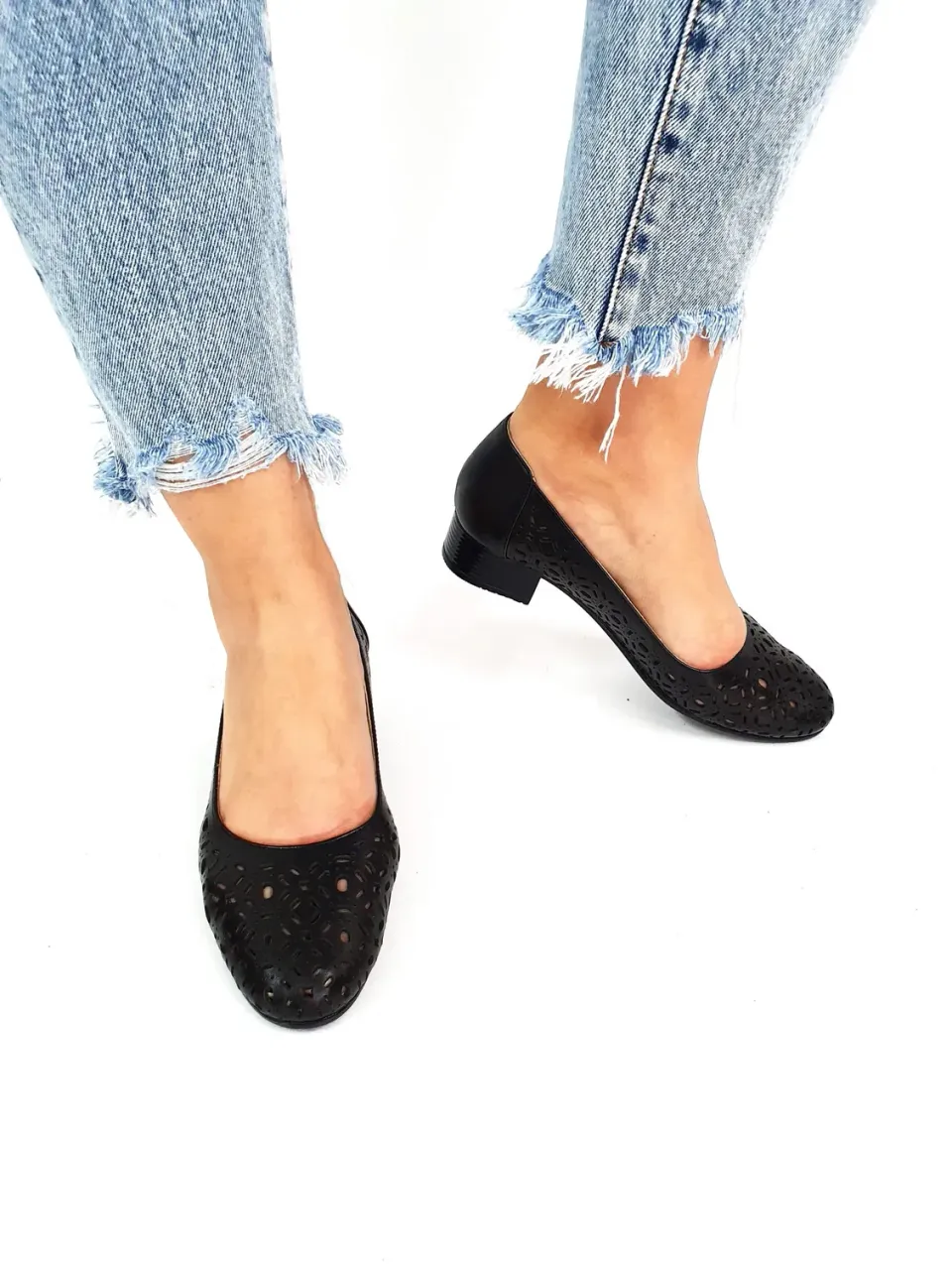 Catinca Shoes T10 N pantofi dama piele negru perforat