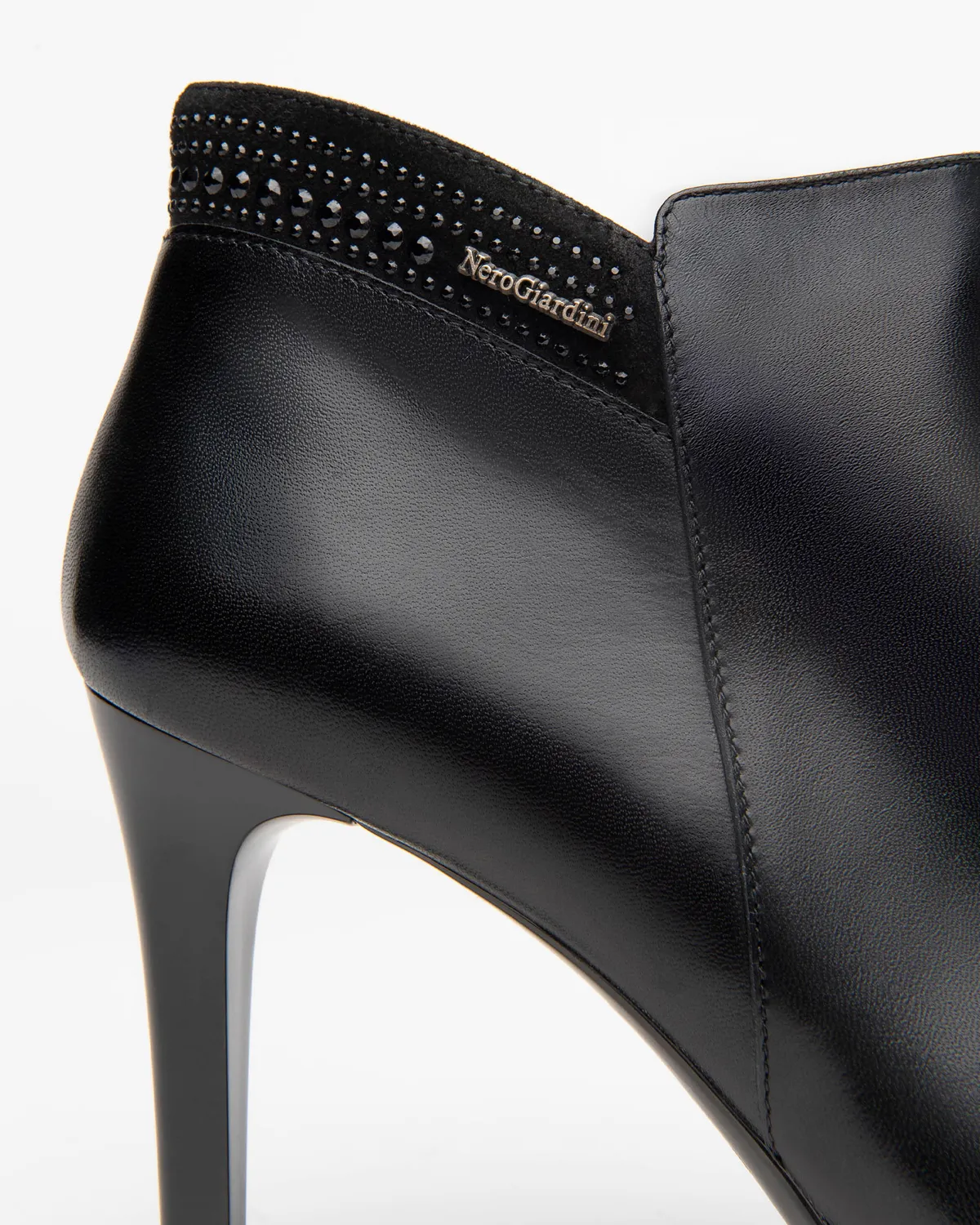 NeroGiardini Premium botine piele dama elegante